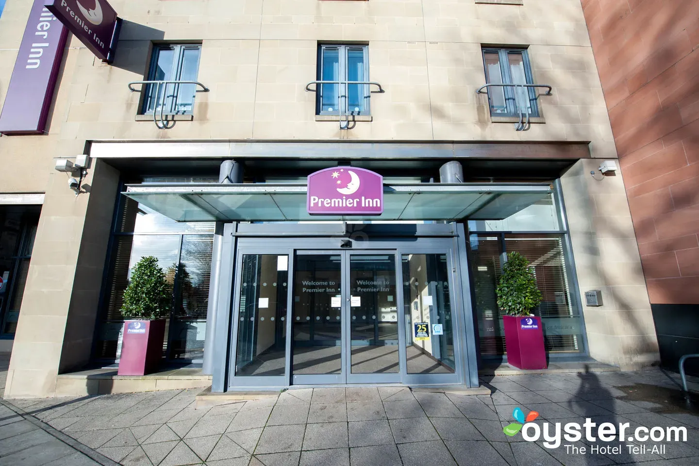 premier inn edinburgh central lauriston place